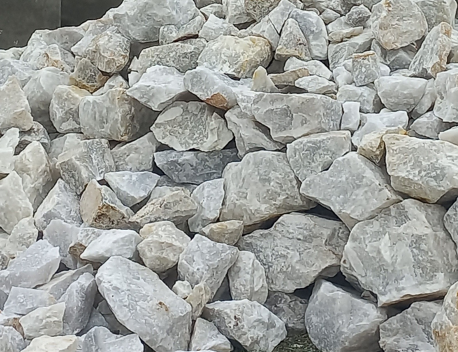 universalstones