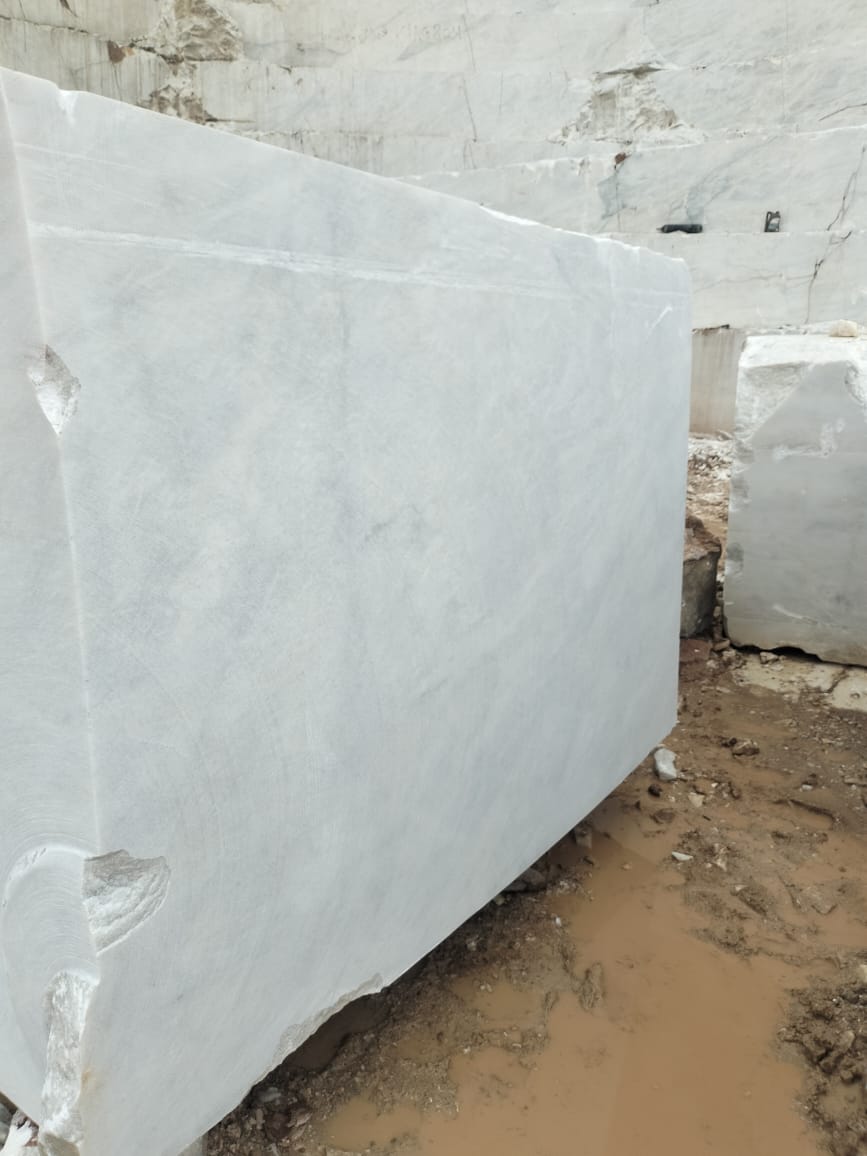 Gumbati White Marble Blocks 